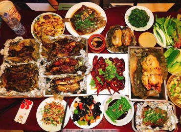 Cách gọi món ăn trong nhà hàng bằng tiếng Trung